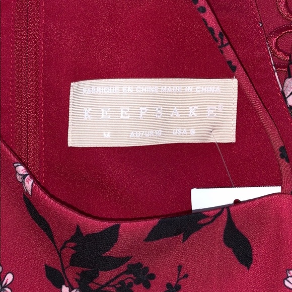 ❗SALE❗Keepsake Cherished Floral Print Flounce He… - Picture 6 of 7